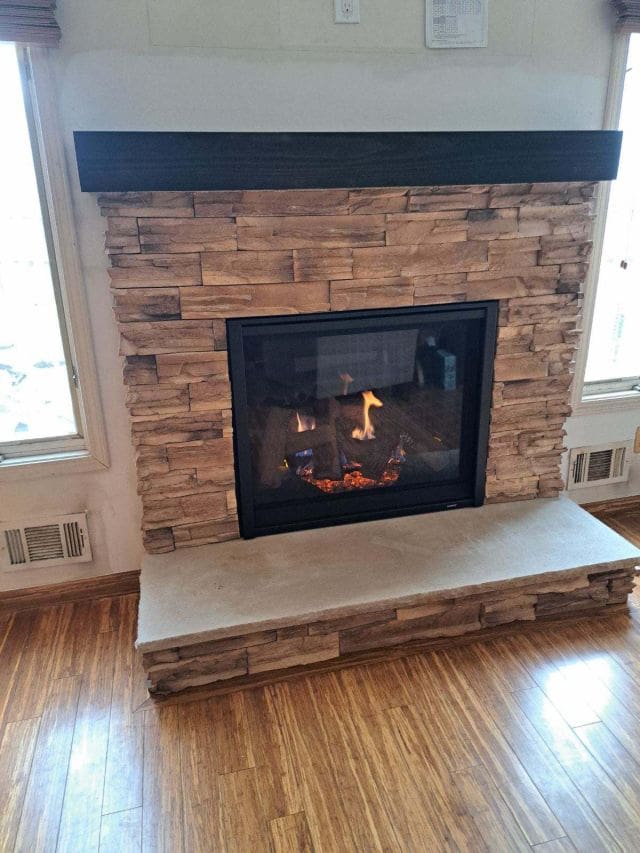 Majestic Meridian Platinum with Mocha Ledgestone